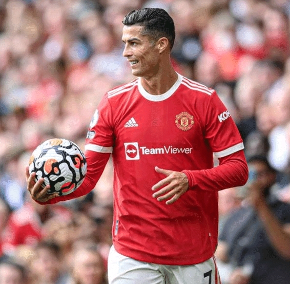 共和报：米兰正考虑冬窗签回41岁的蒂亚戈-席尔瓦