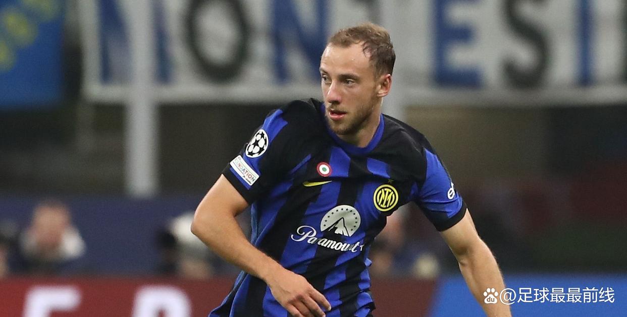 官方：美因茨主帅亨里克森下课；球队积6分排名德甲垫底