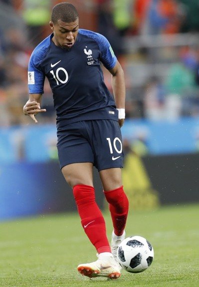 佩德里：我更喜欢集体荣誉，而不是个人奖项