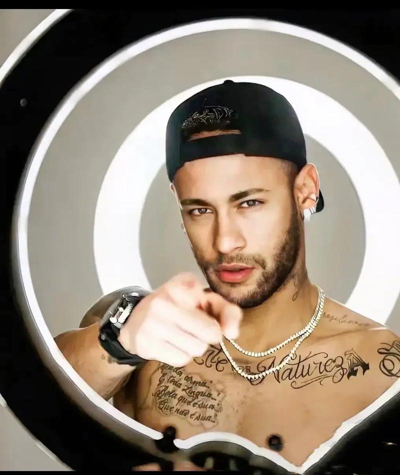 阿坎吉：齐沃很重视沟通和我们很亲近；希望世界杯对阵意大利