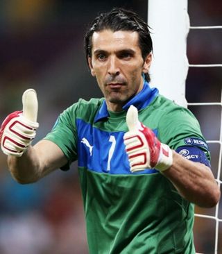 中超第30轮跑动距离榜：钟晋宝13356米居首，周定洋第二