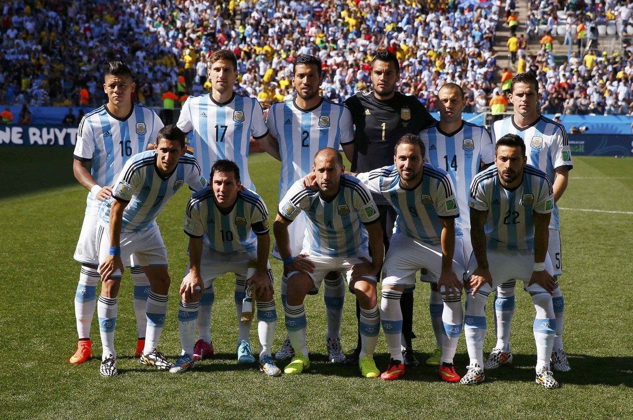 韩K联半场：门将失误朱基奇收空门大礼，济州暂0-1安养